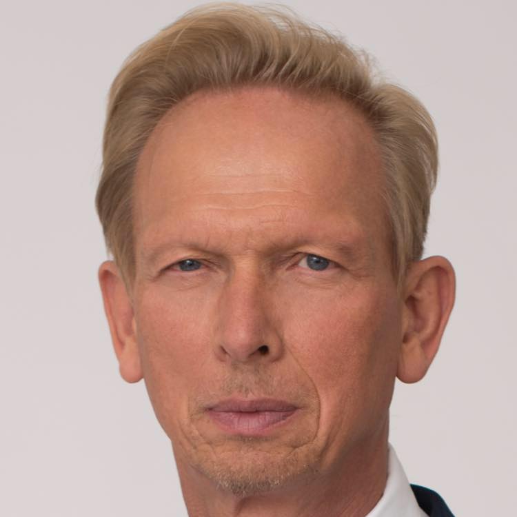 Portrait of Leo Wellens