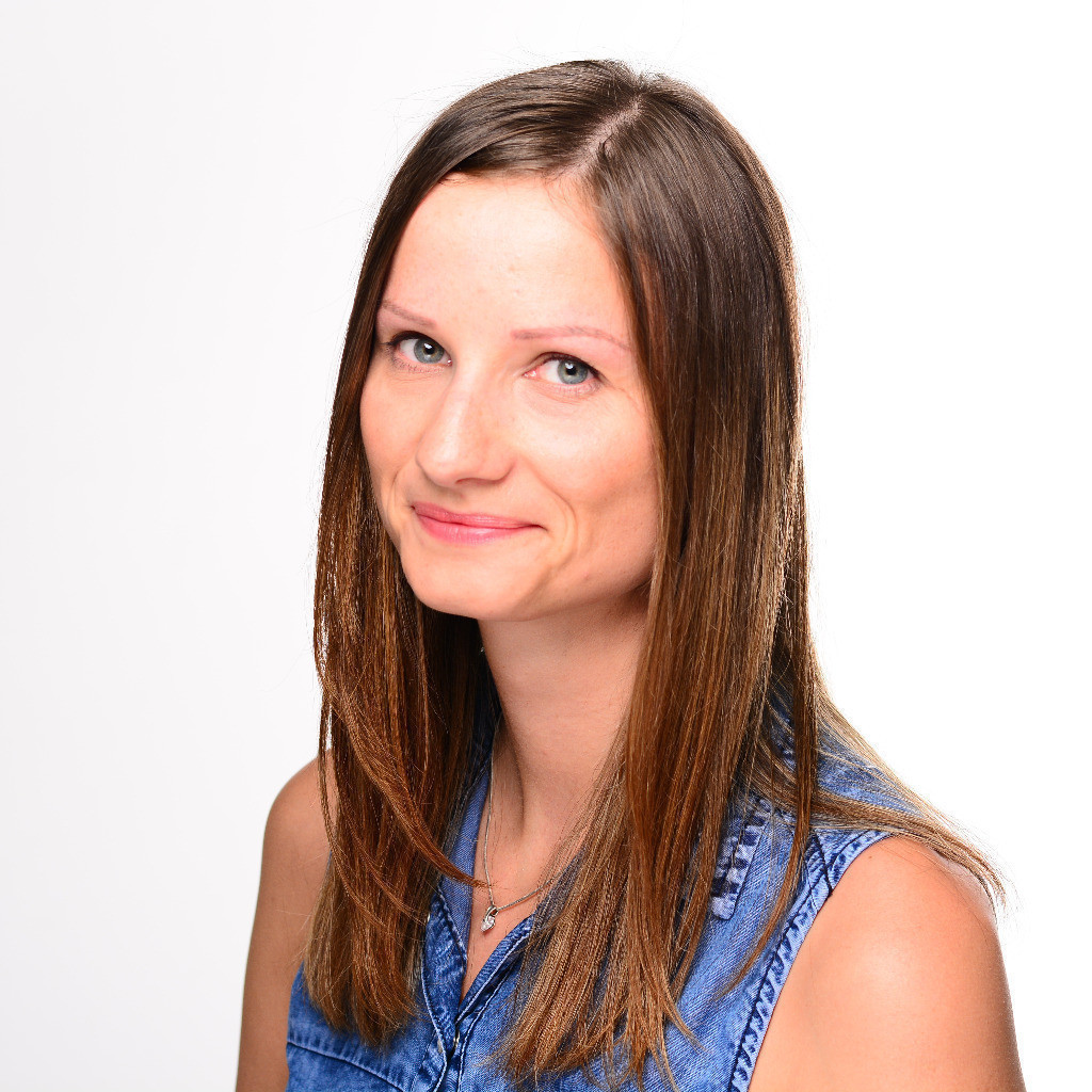 Portrait of Stephanie Harnisch