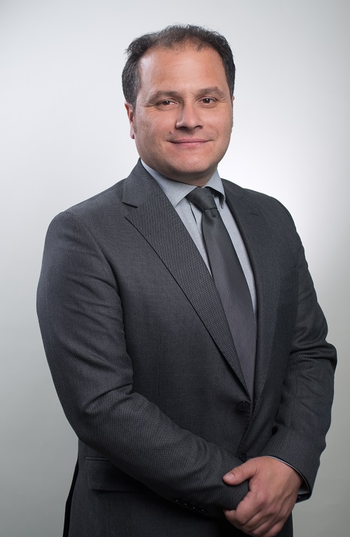 Portrait von Cetin Oguz
