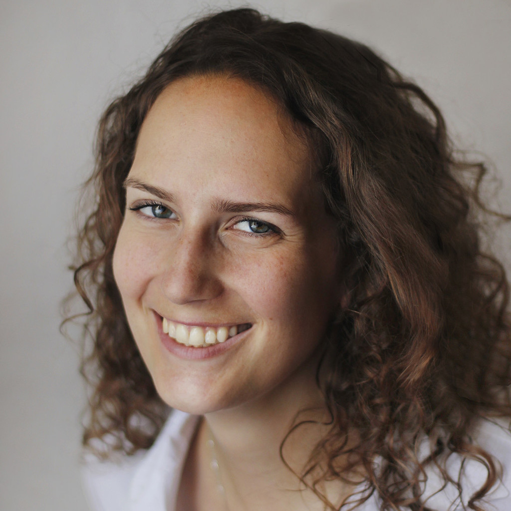 Portrait von Bettina Stickel