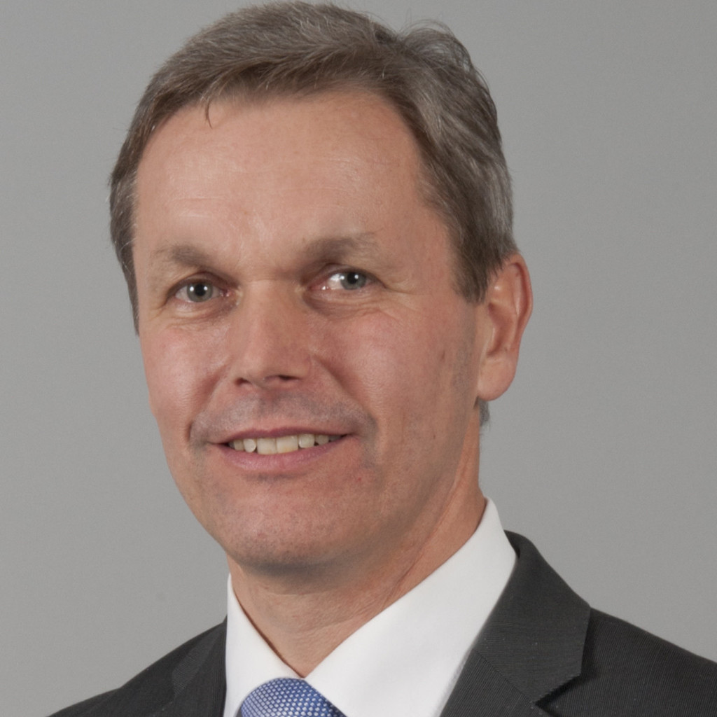 Portrait of Frank Hentschel