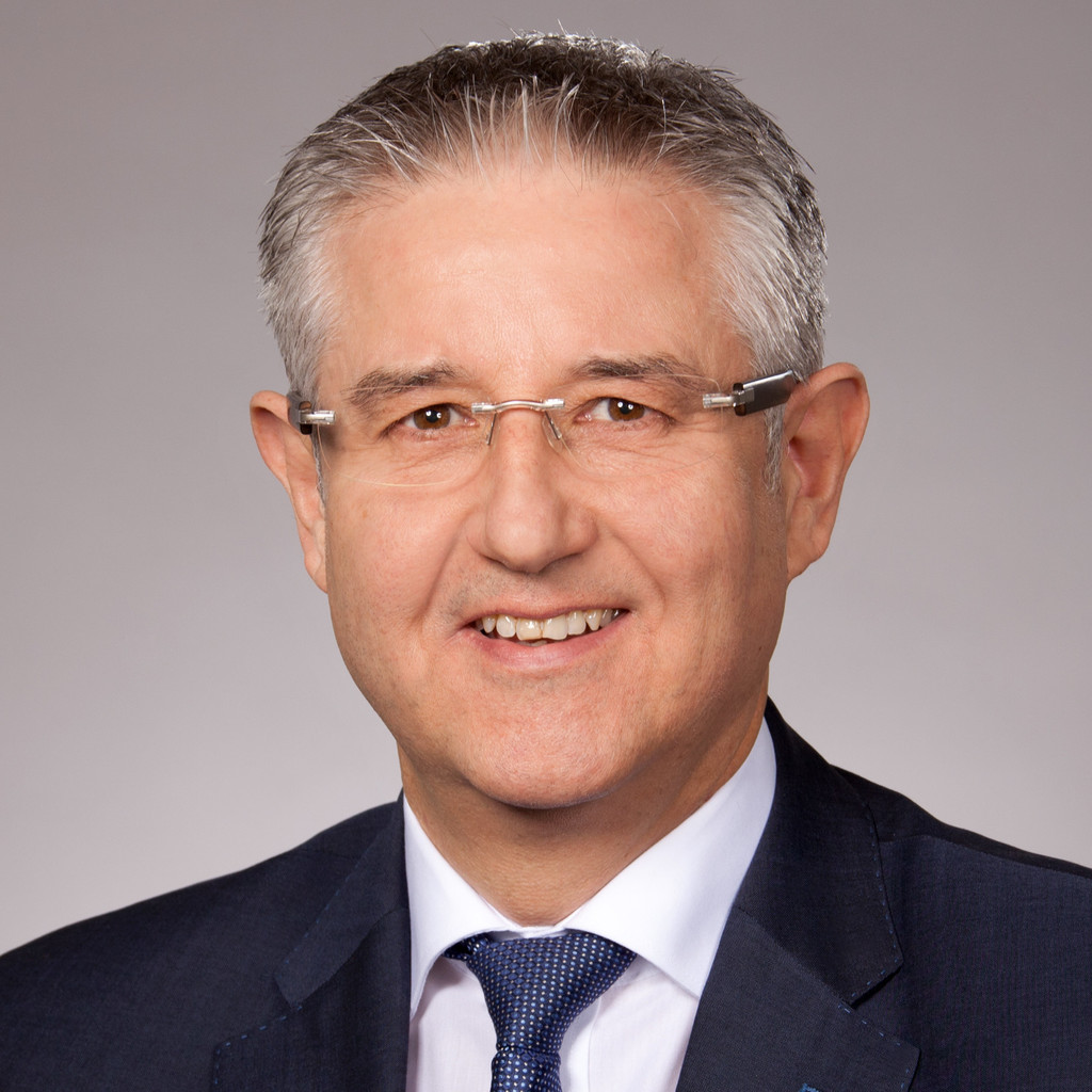 Portrait of Axel Flatten