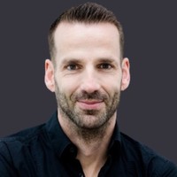 Portrait of Jörg Pottbeckers