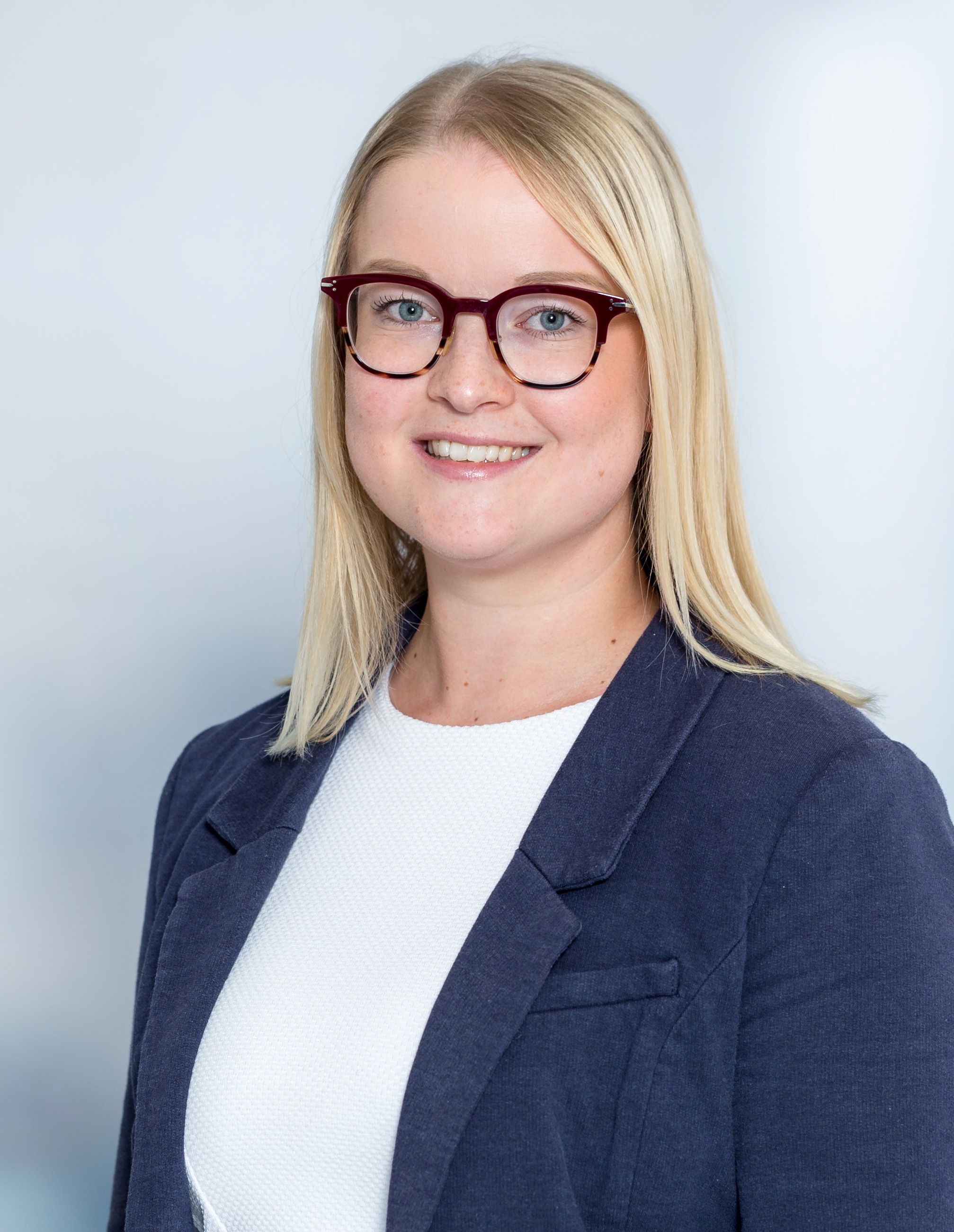 Portrait von Svenja Lenzen